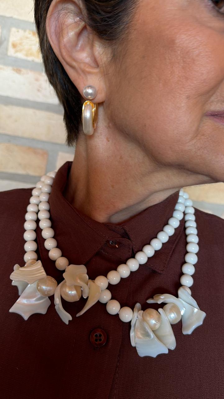 Colar longo Murano, pérolas e madrepérolas